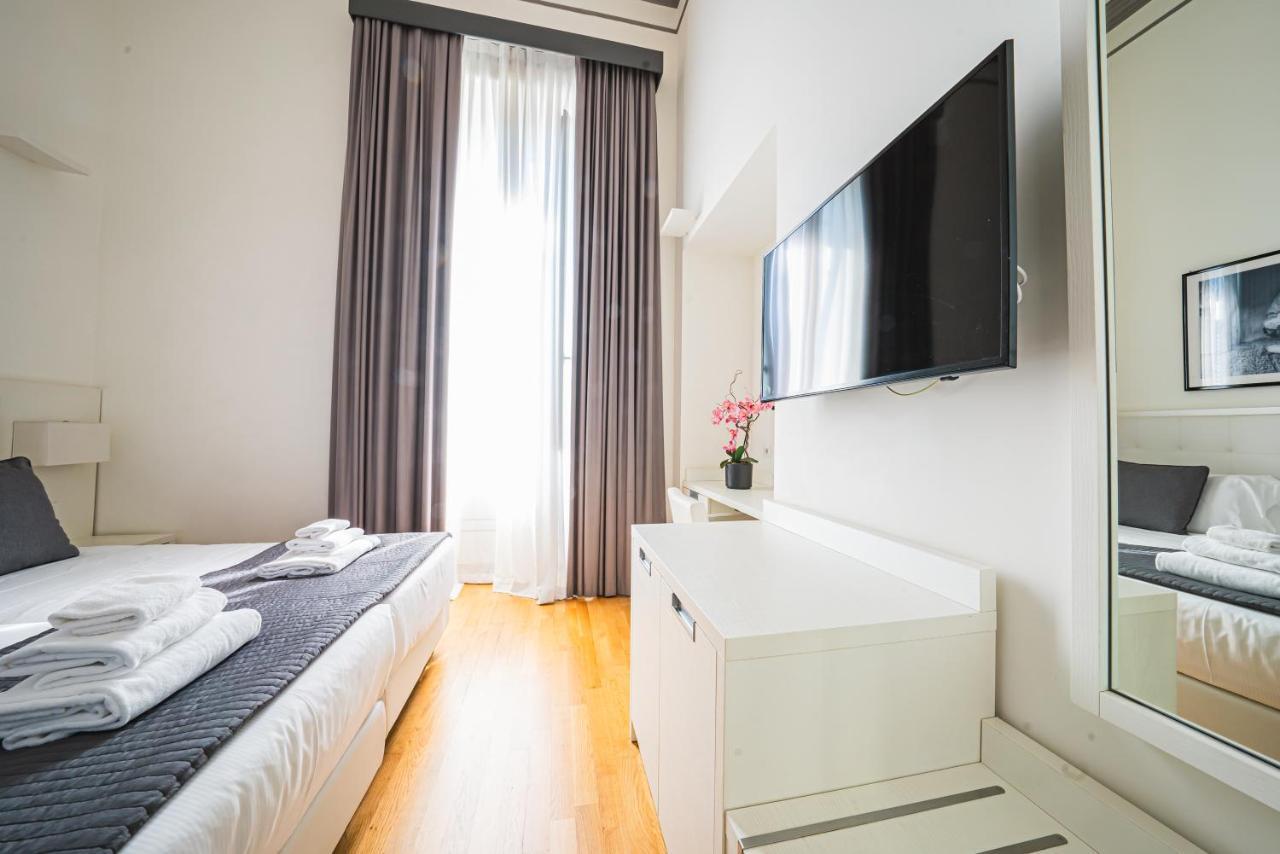 Capitals Luxury River Otel Roma Dış mekan fotoğraf