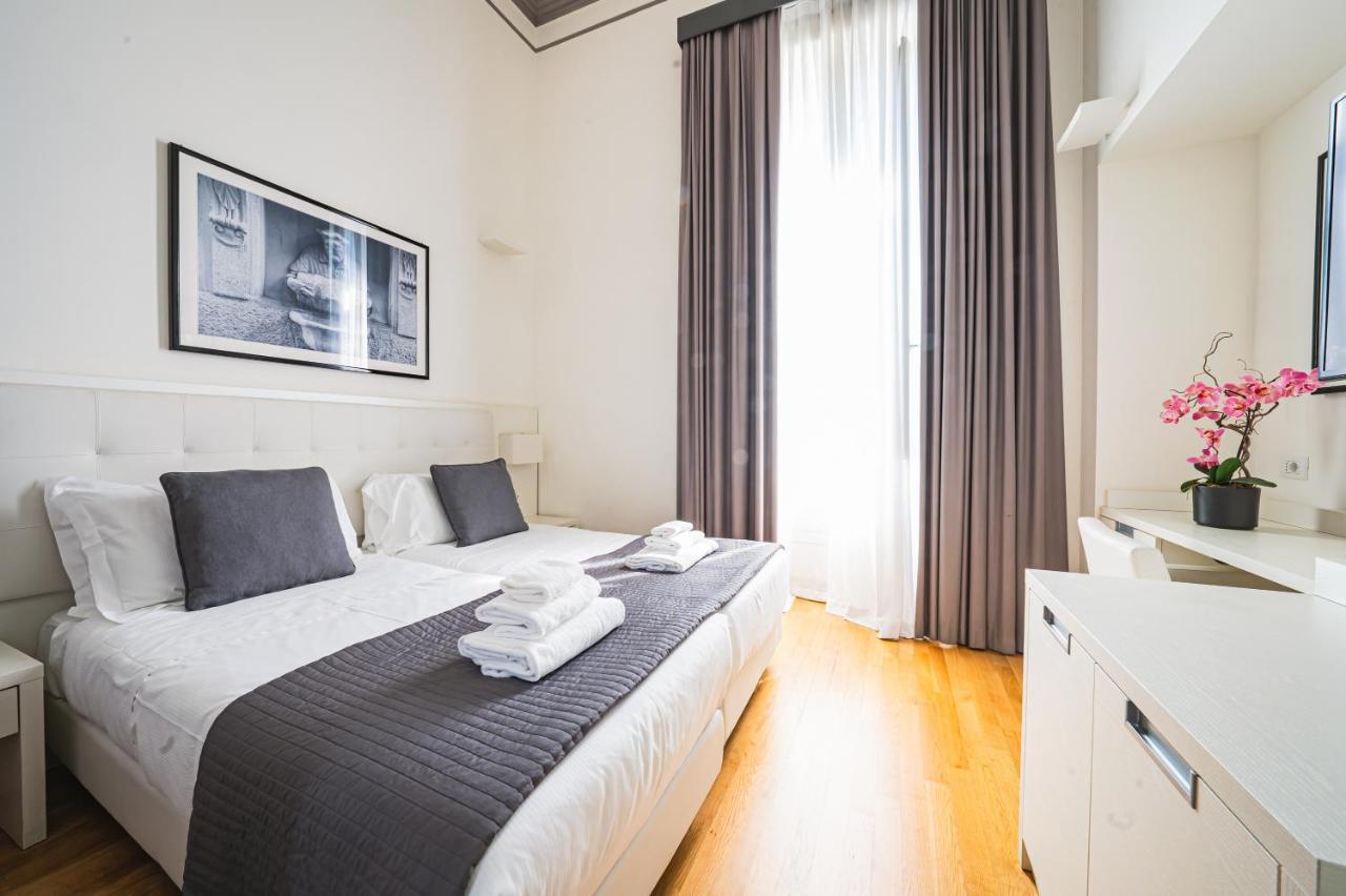 Capitals Luxury River Otel Roma Dış mekan fotoğraf