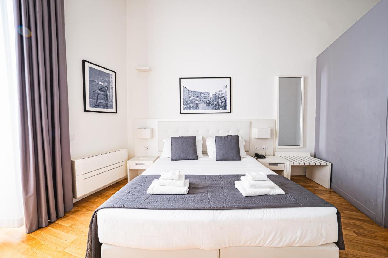 Capitals Luxury River Otel Roma Dış mekan fotoğraf