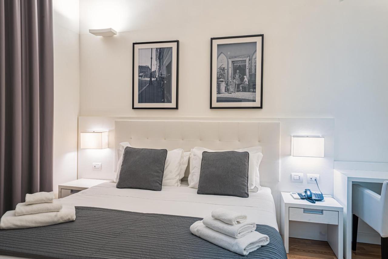 Capitals Luxury River Otel Roma Dış mekan fotoğraf